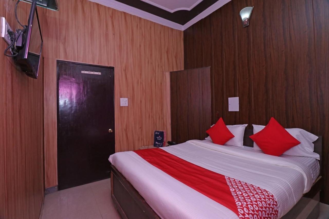 Oyo 27750 Bhagwati Residency Hotel Mirzāpur Eksteriør billede
